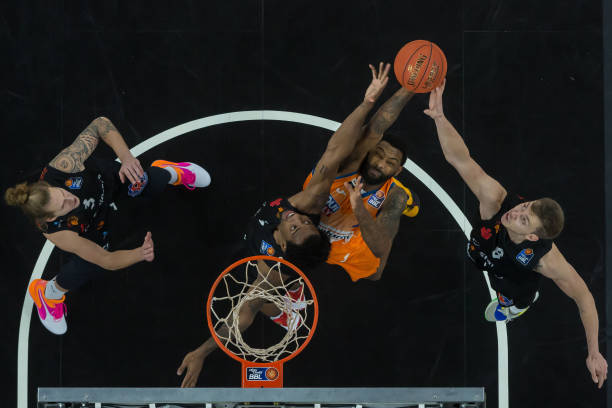 但同样展现 但同样展现