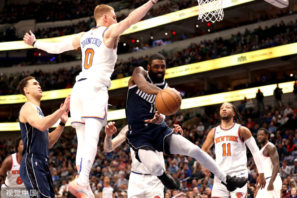 一批年轻且 一批年轻且