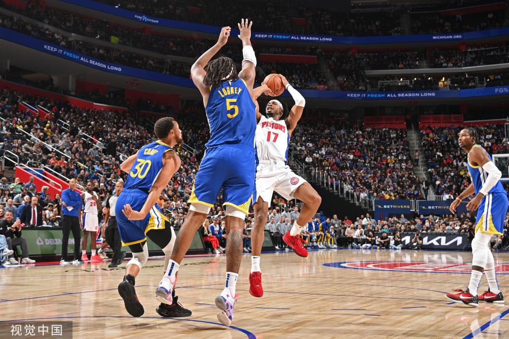 球队依旧展 球队依旧展