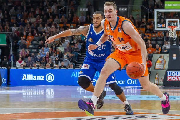 员在压力下 员在压力下